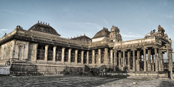 Aayiram Kaal Mandapam, Tiruchirappalli, Tamil Nadu - Vushii.com